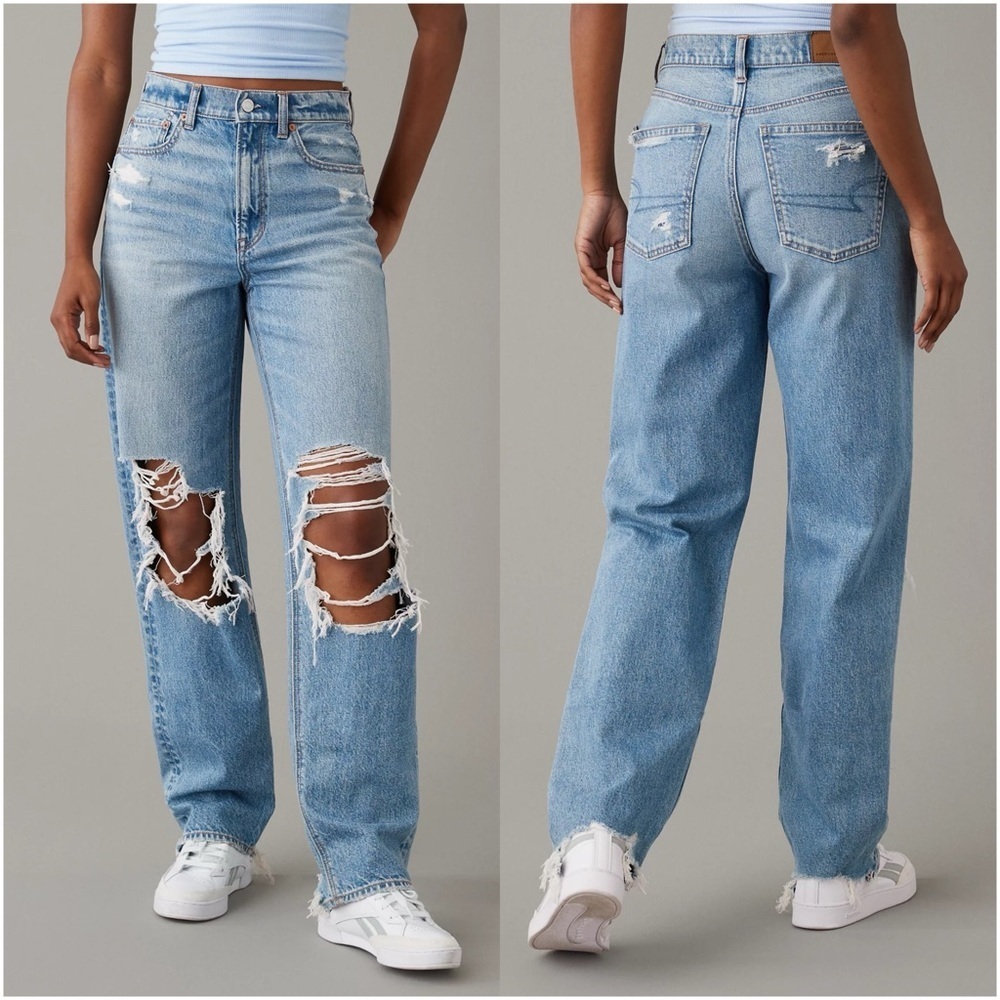 AMERICAN EAGLE Super High Rise
Baggy Straight Jean In Medium
Indigo